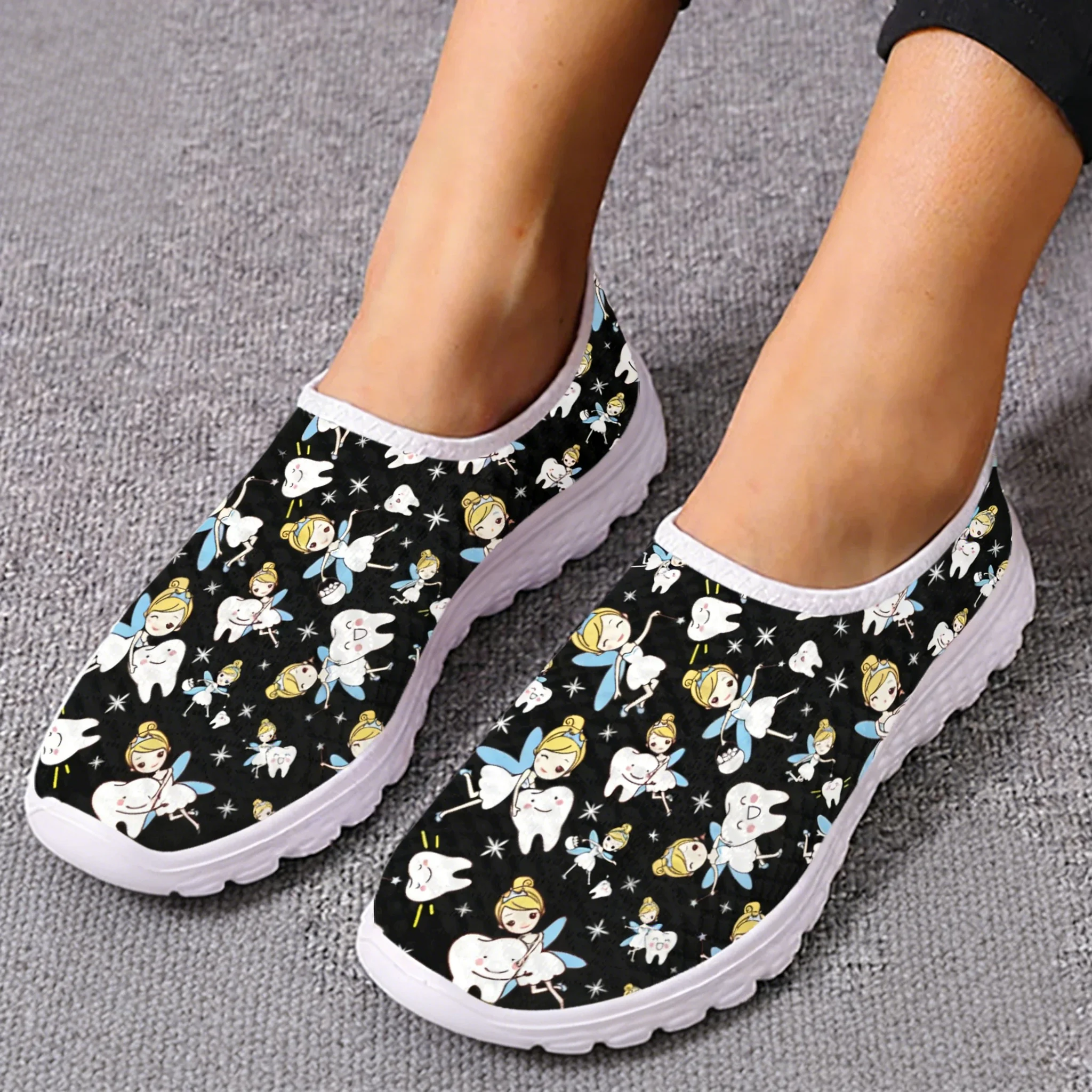 귀여운 만화 간호사 엘프/치아 메쉬 고품질 운동화 여성 - Women'S Shoes For Tennis 리뷰 및 가격
