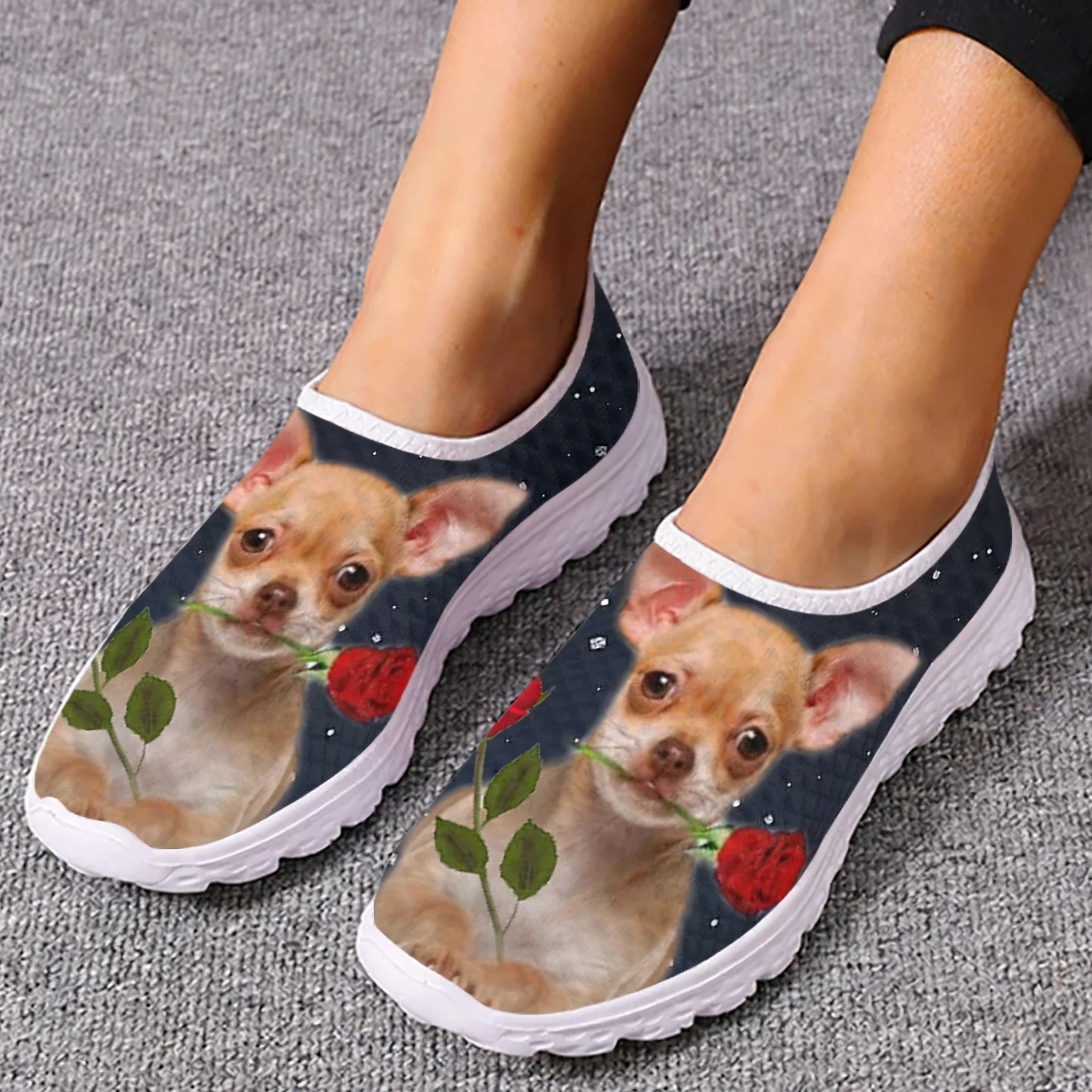 치와와 로즈 플라워 디자인 메쉬 고품질 스니커즈 여성  - Women'S Shoes For Tennis 리뷰 및 가격